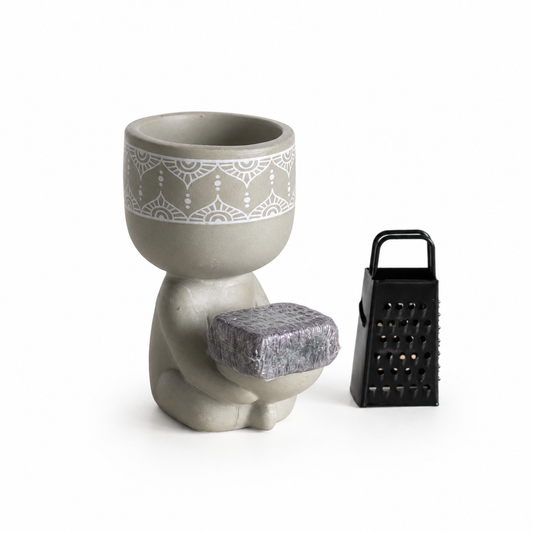 Cadeauset met waxinelichthouder en accessoires in neutrale tinten