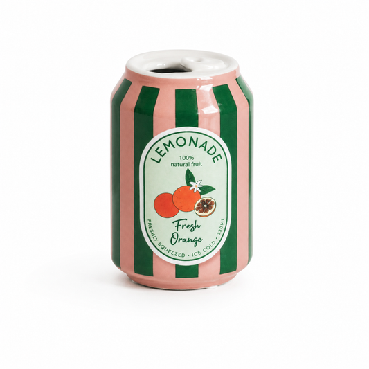 Vaas in de vorm van een limonadeblikje met sinaasappel design